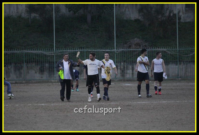 121110 sport2 303_tn.jpg